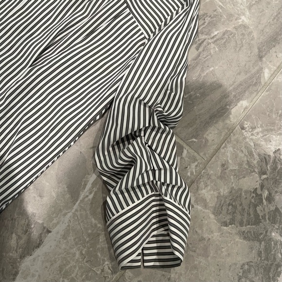 Gray and white striped button up shirt - Picture 4 of 6